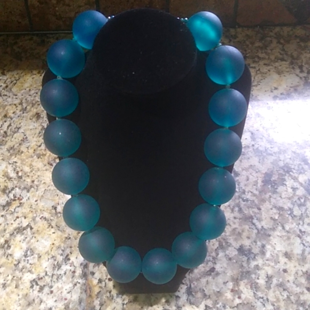Ladies Necklace
